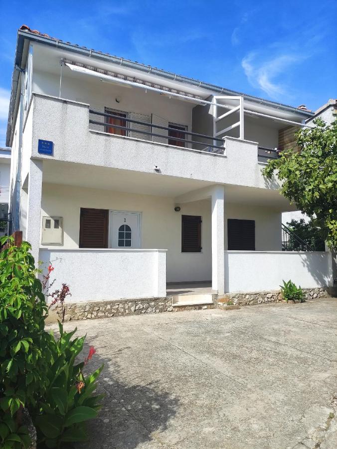 Apartmani Mara Rogoznica Rogoznica  Exterior foto