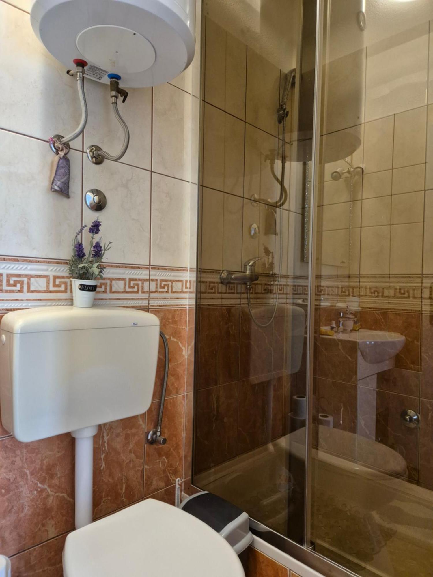 Apartmani Mara Rogoznica Rogoznica  Exterior foto