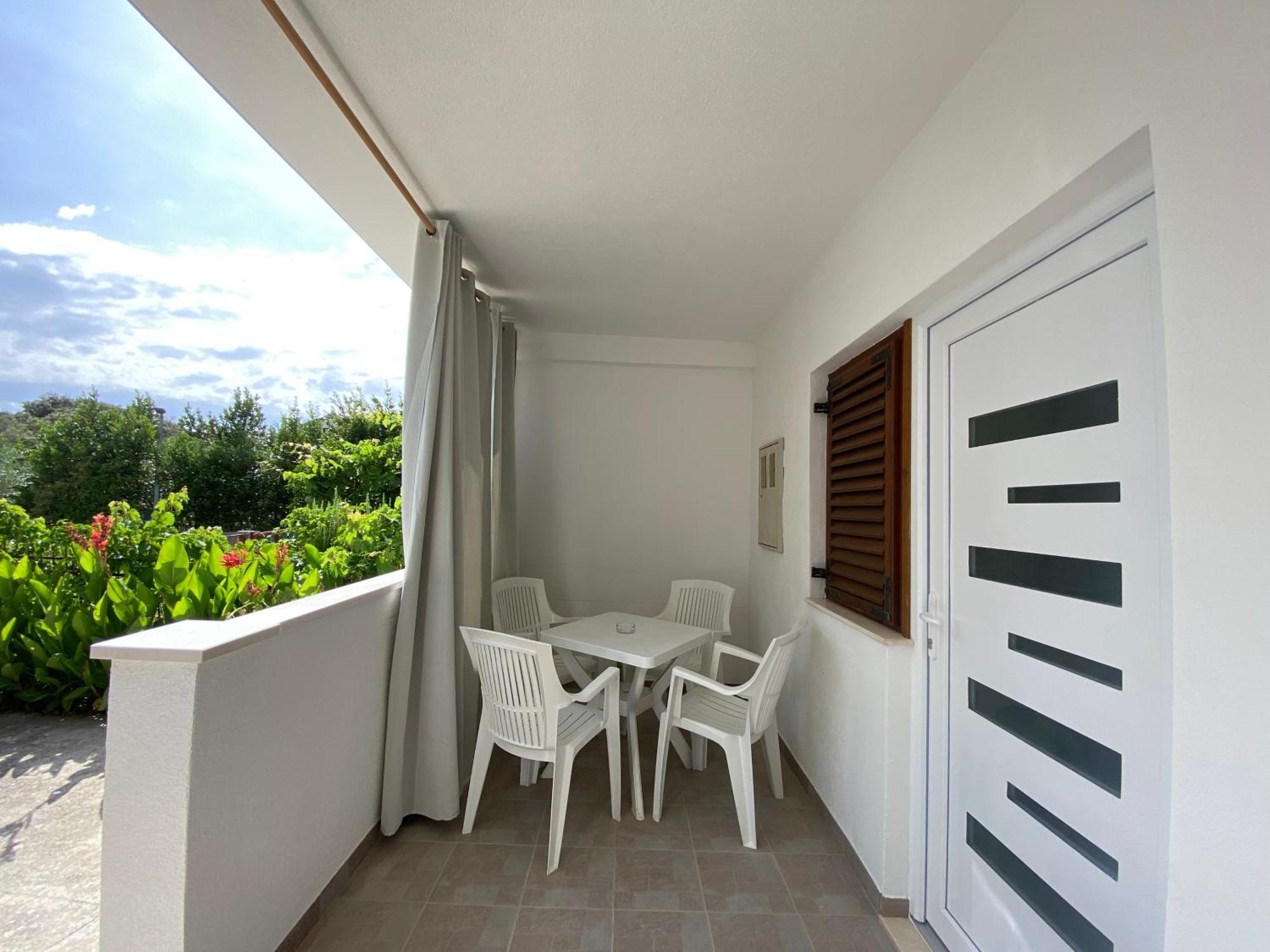 Apartmani Mara Rogoznica Rogoznica  Exterior foto